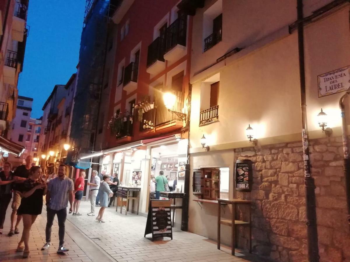 Apartamento Turistico Santiago Logroño Exteriör bild